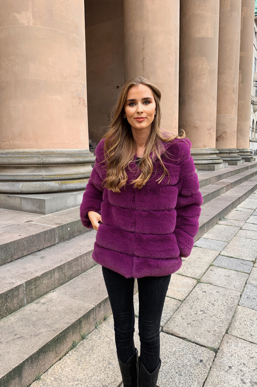 Blake Faux Fur Jacket Short Purple - Sample