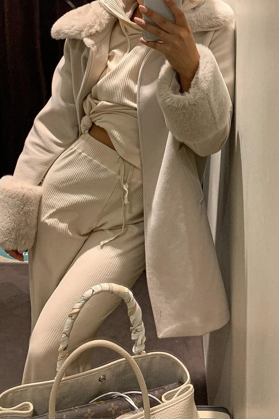 Sarah Faux Fur Jacket Long Cream - Sample