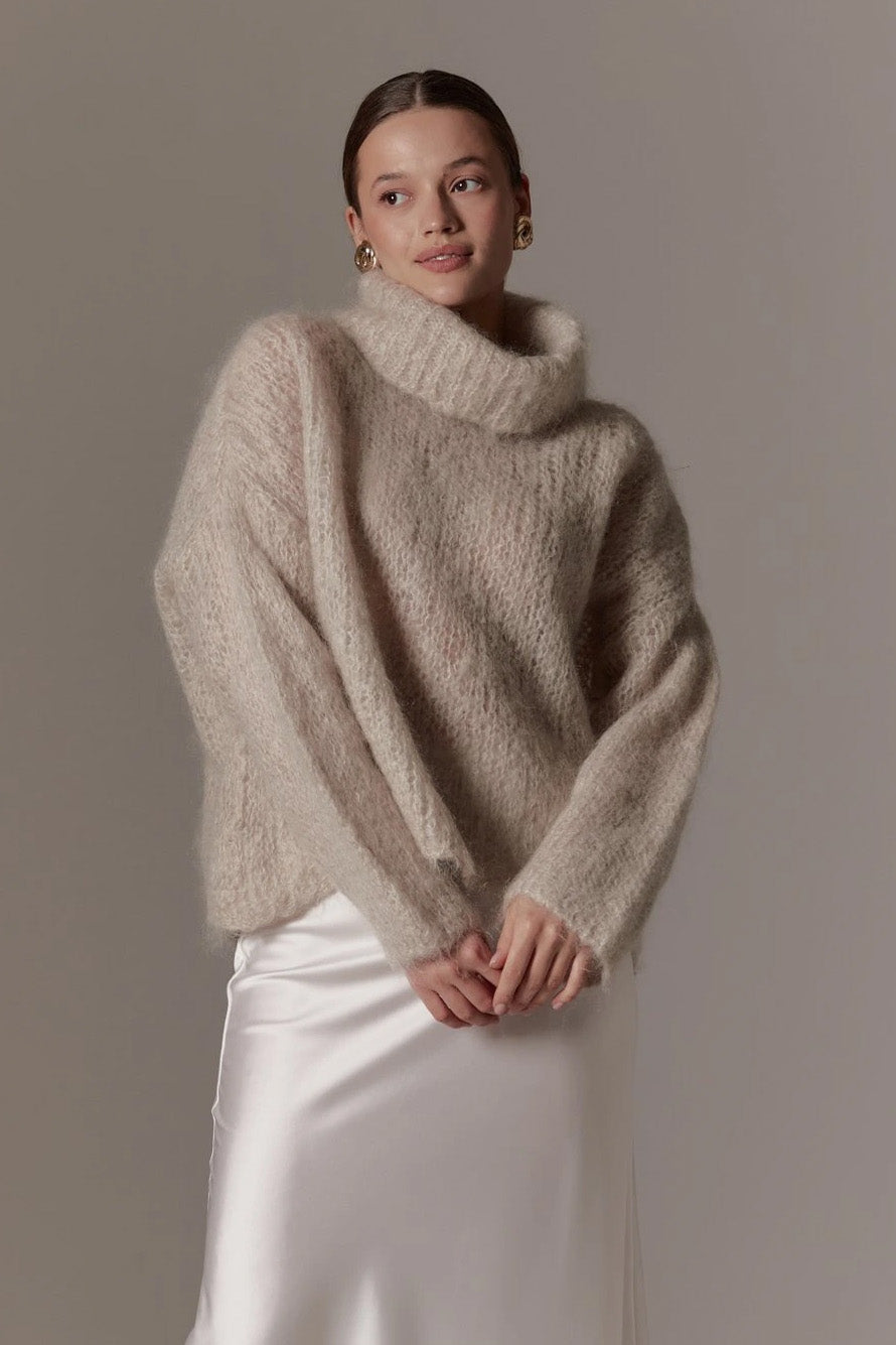 Livia LS Roll Neck Pullover Beige