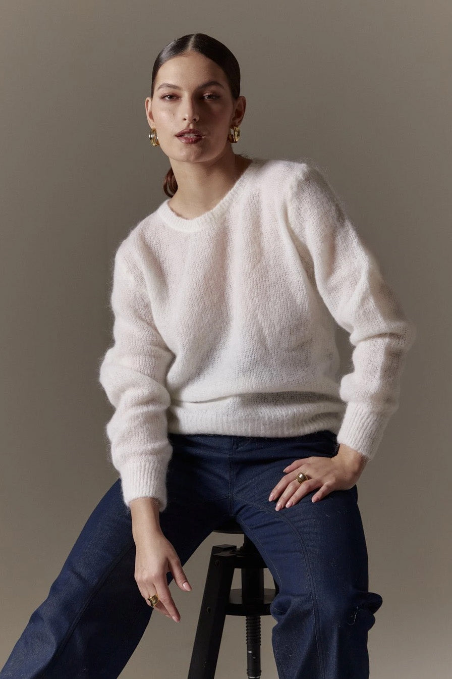 Ulla O Neck Knit Pullover White