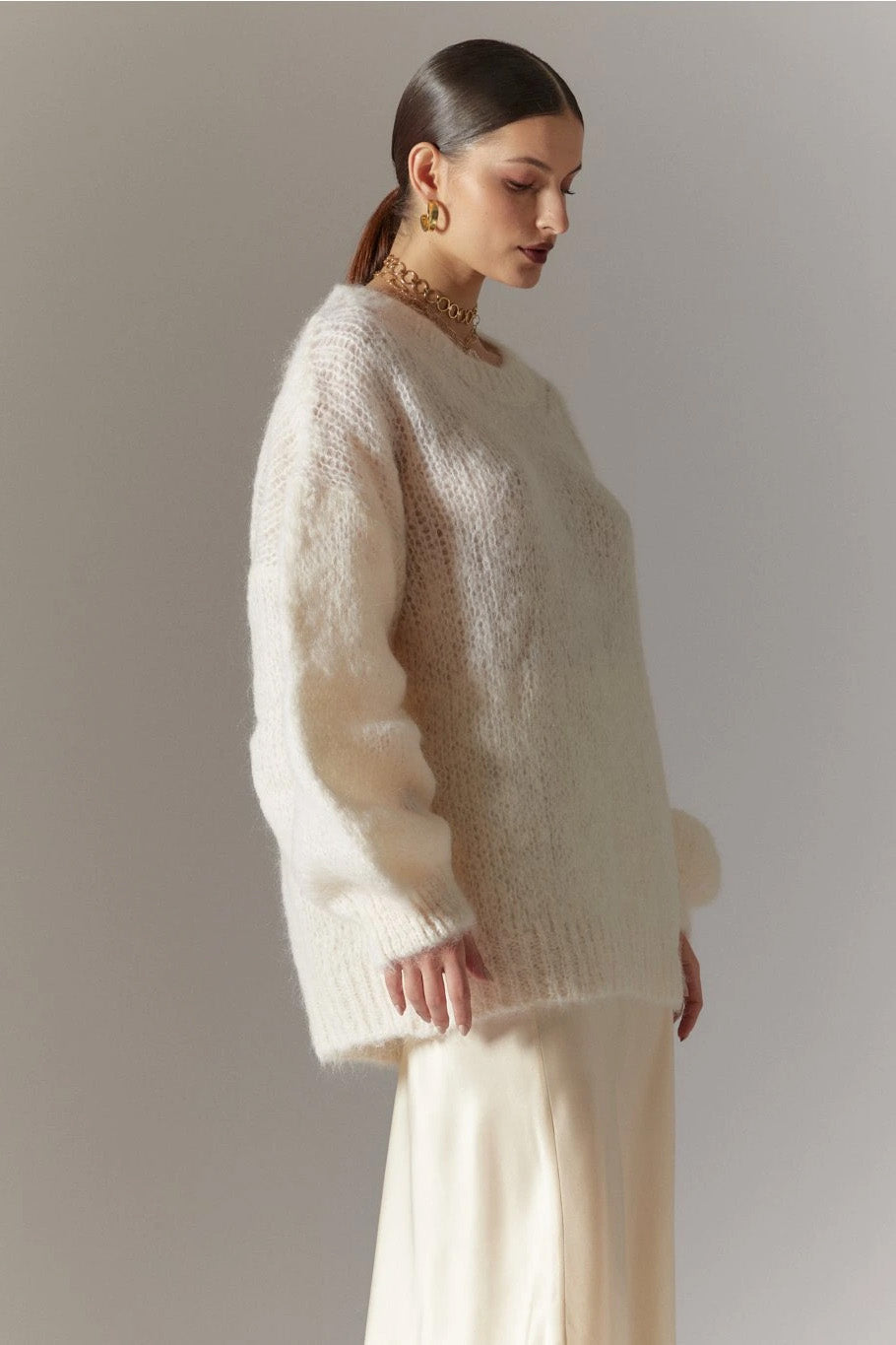 Pepper Round Neck Pullover White