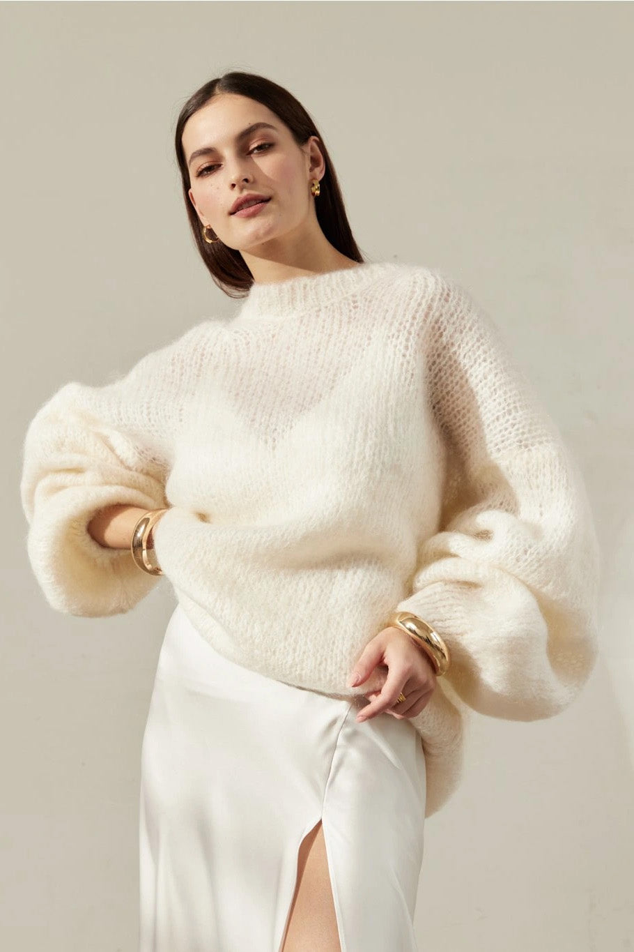 Pepper Round Neck Pullover White