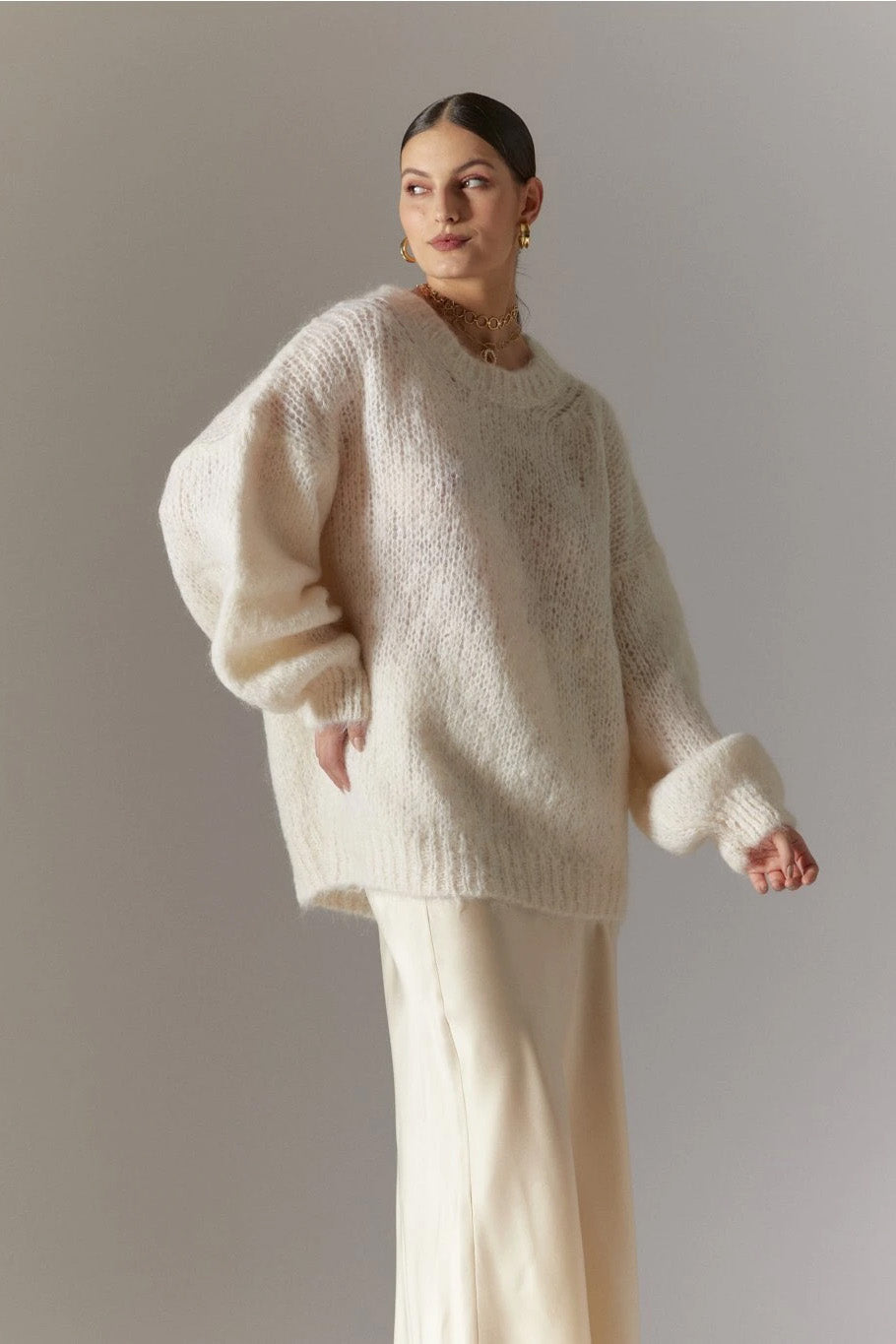 Pepper Round Neck Pullover White