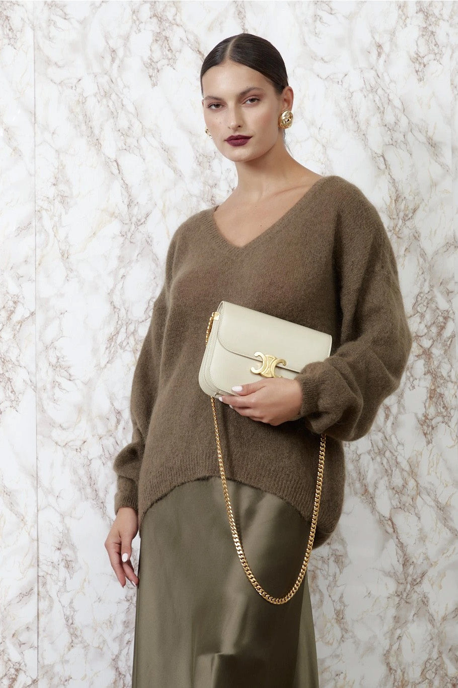 Silja V Neck Knit Dark Brown