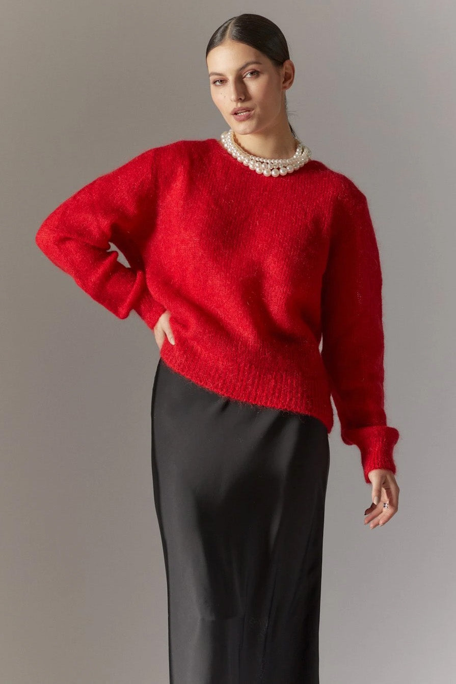 Ulla O Neck Knit Pullover Lipstick Red