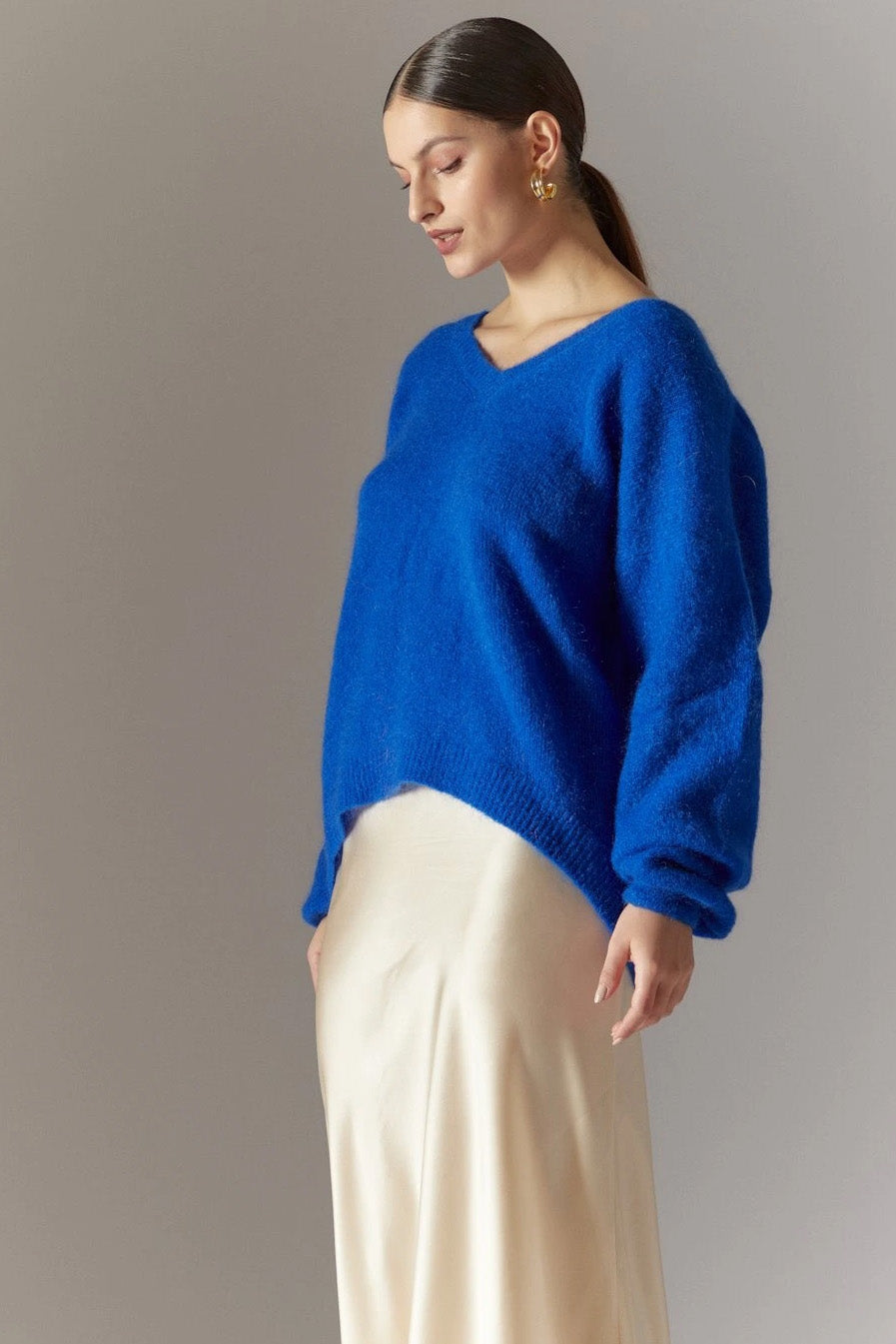 Silja V Neck Knit Electric Blue