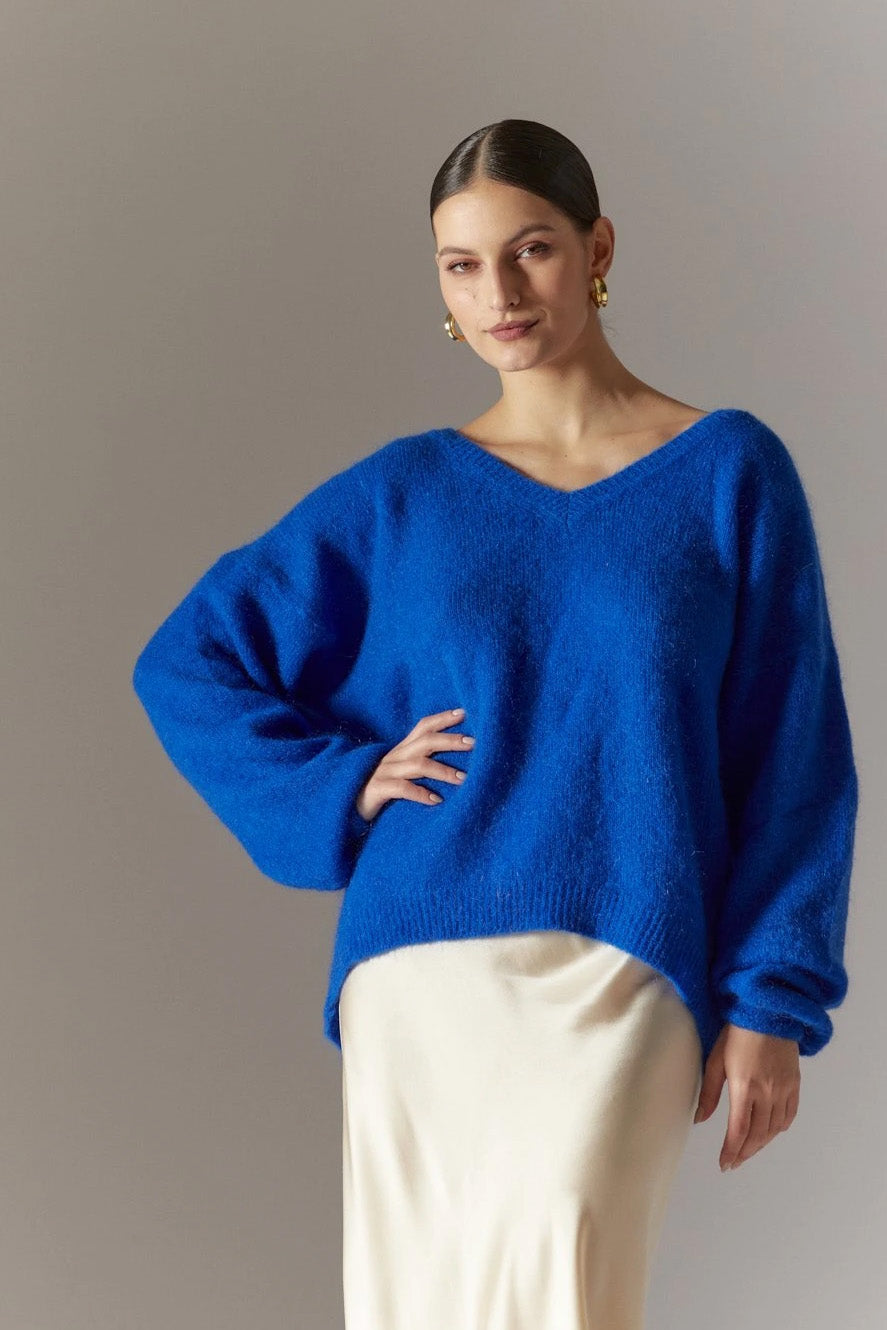 Silja V Neck Knit Electric Blue