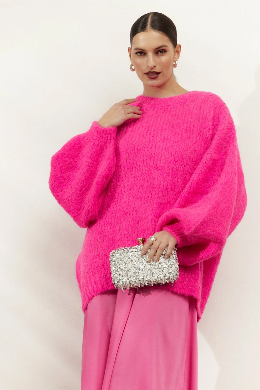 Pepper Round Neck Pullover Neon Pink