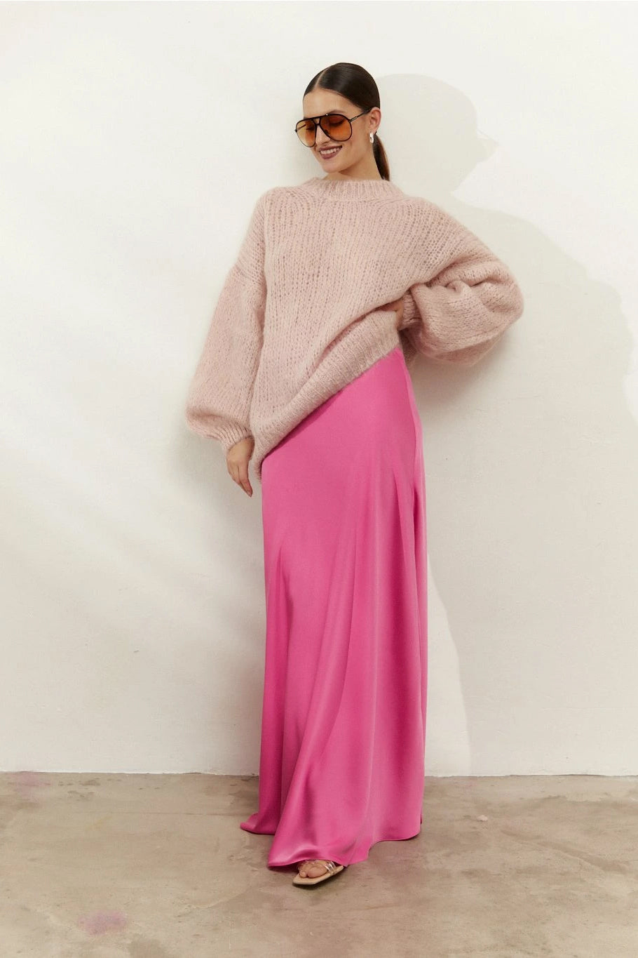 Pepper Round Neck Pullover Light Pink