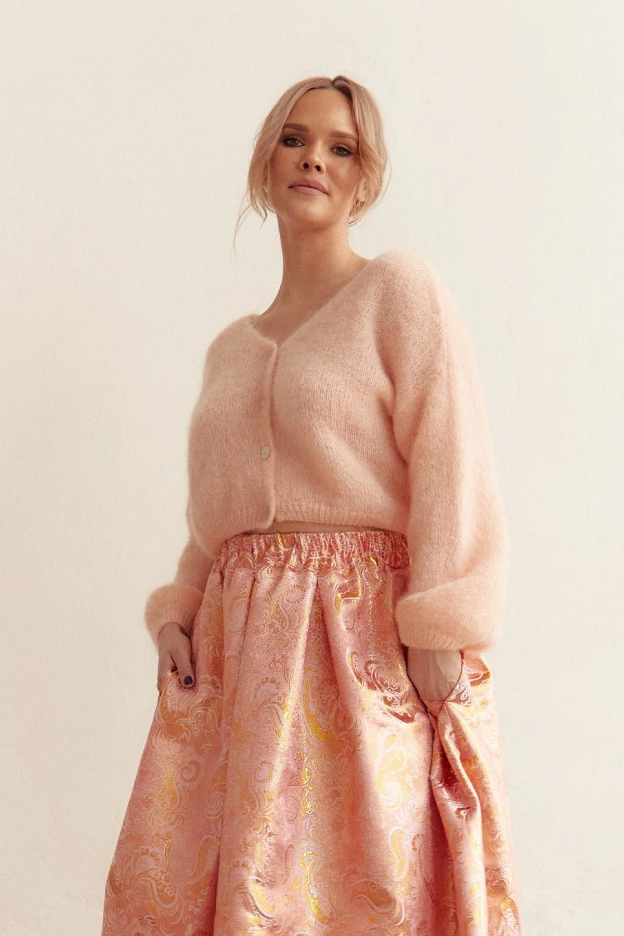 Cornelia Cropped Cardigan Peach