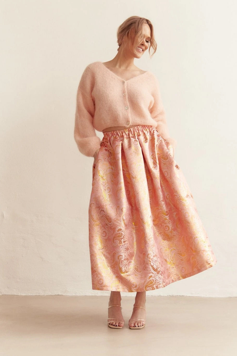 Cornelia Cropped Cardigan Peach