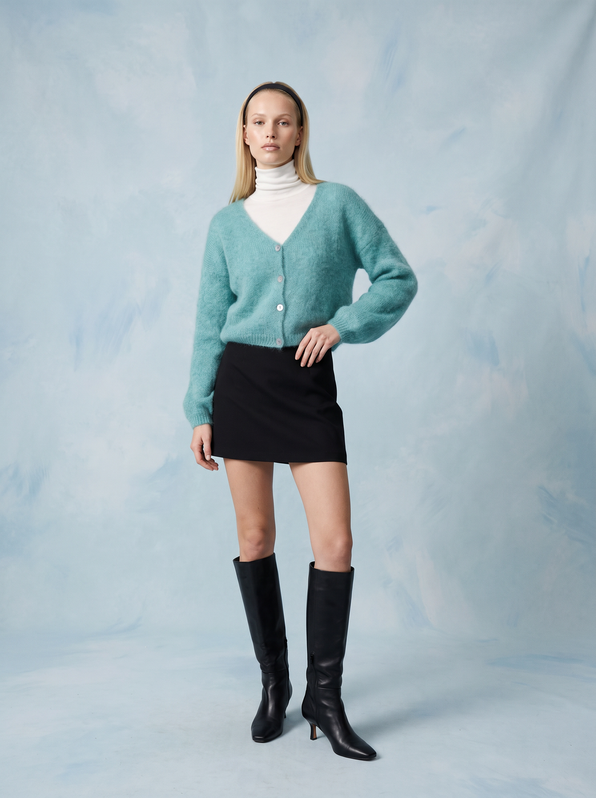 Seafoam, cropped.