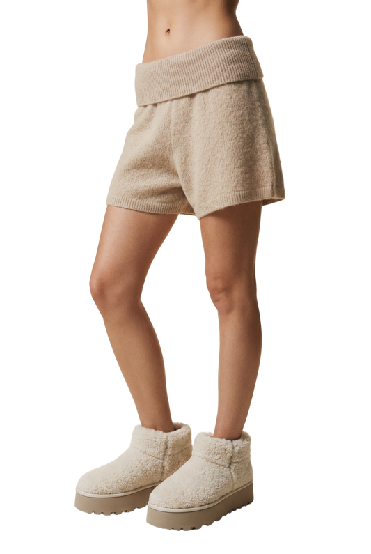 Allie Alpaca Shorts Beige