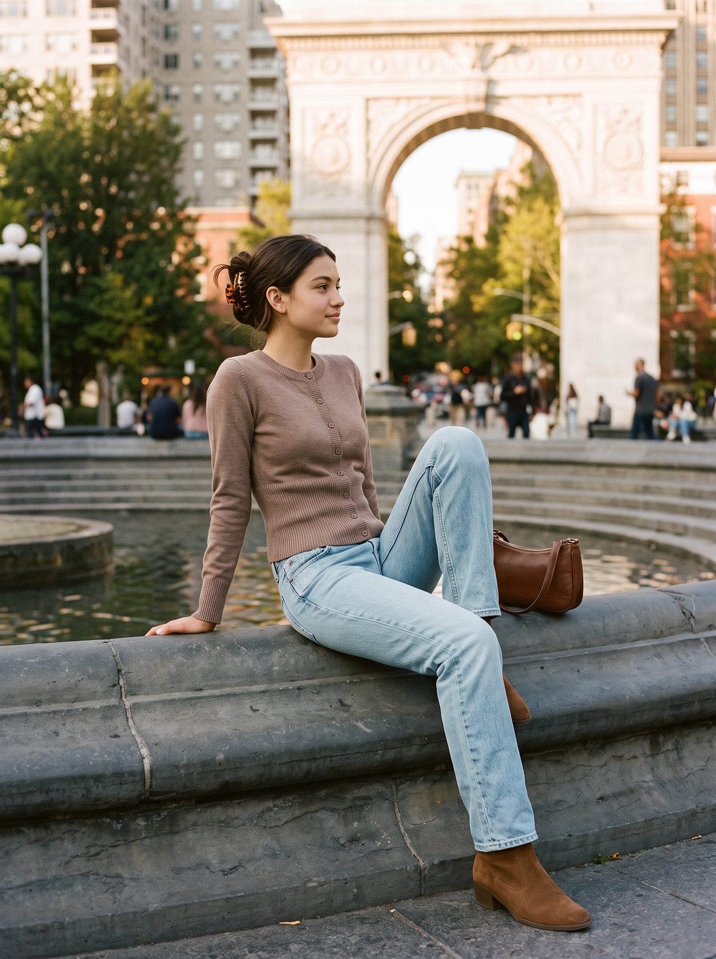 Camilla Cardigan Light Brown – NYC street style, Washington Square Park
