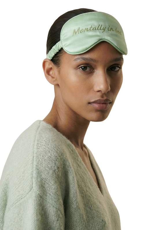 Cheri Silk Sleeping Mask Tea Green