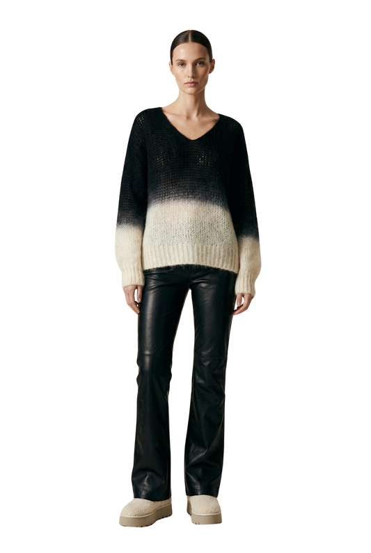 Milana Knit 2-Colored Black/White - Sample