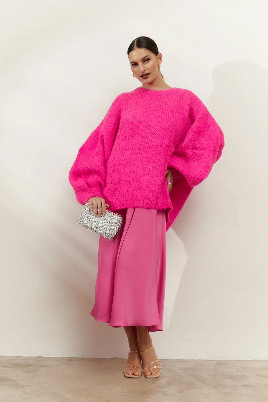 Pepper Round Neck Pullover Neon Pink