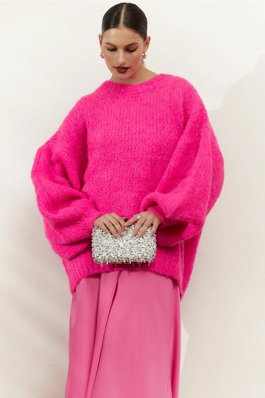 Pepper Round Neck Pullover Neon Pink