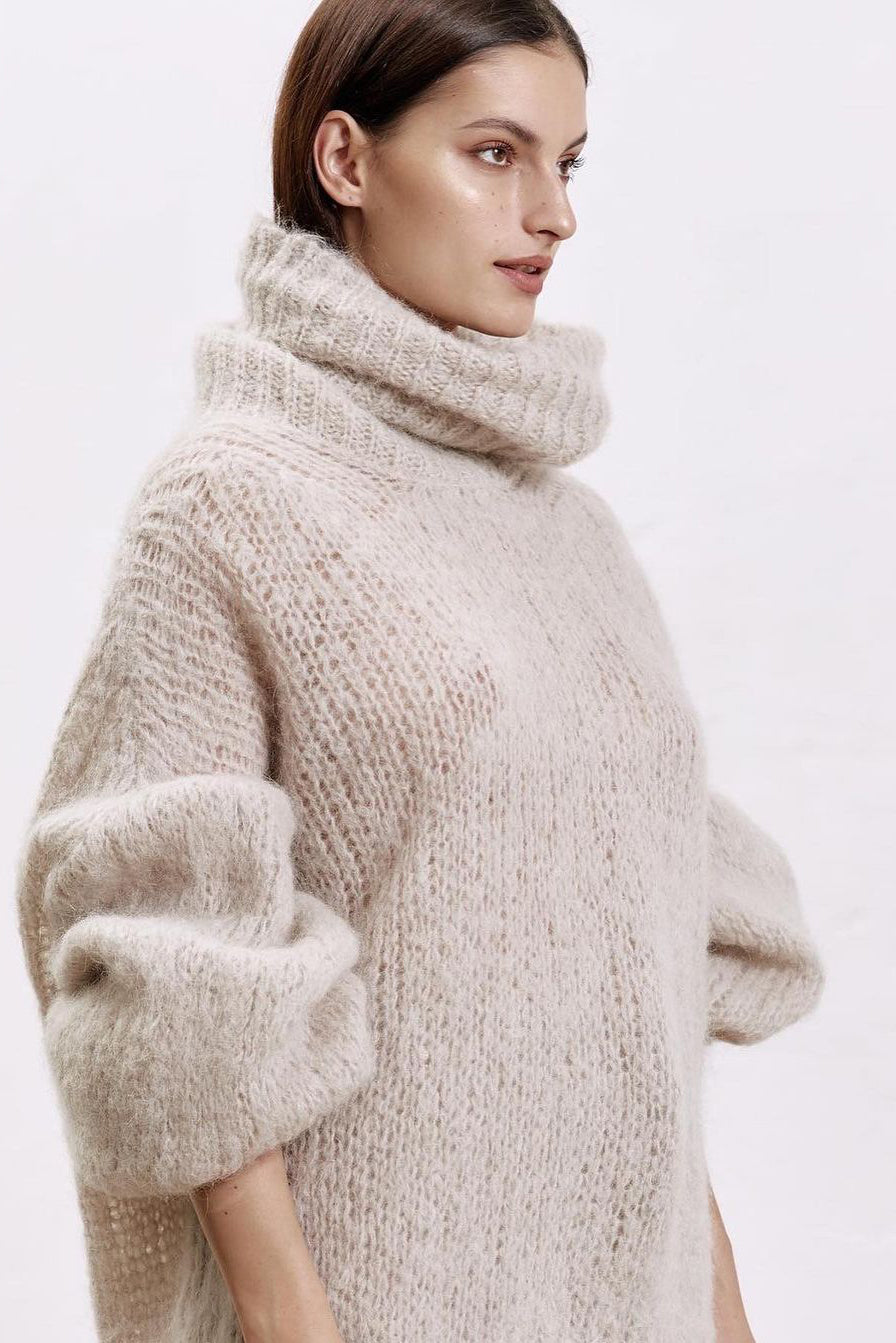 Pepper Roll Neck Alpaca Pullover Beige