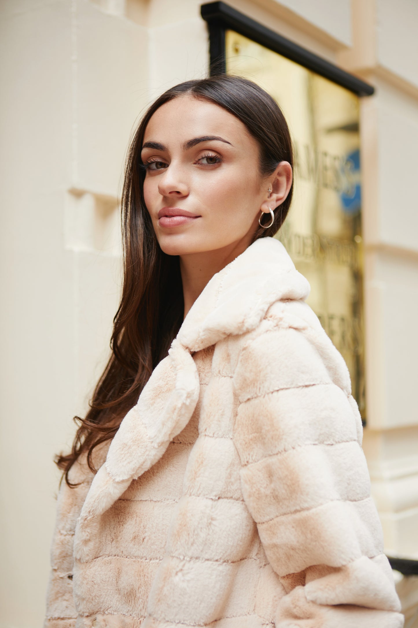 Bailey Faux Fur Coat Long Almond