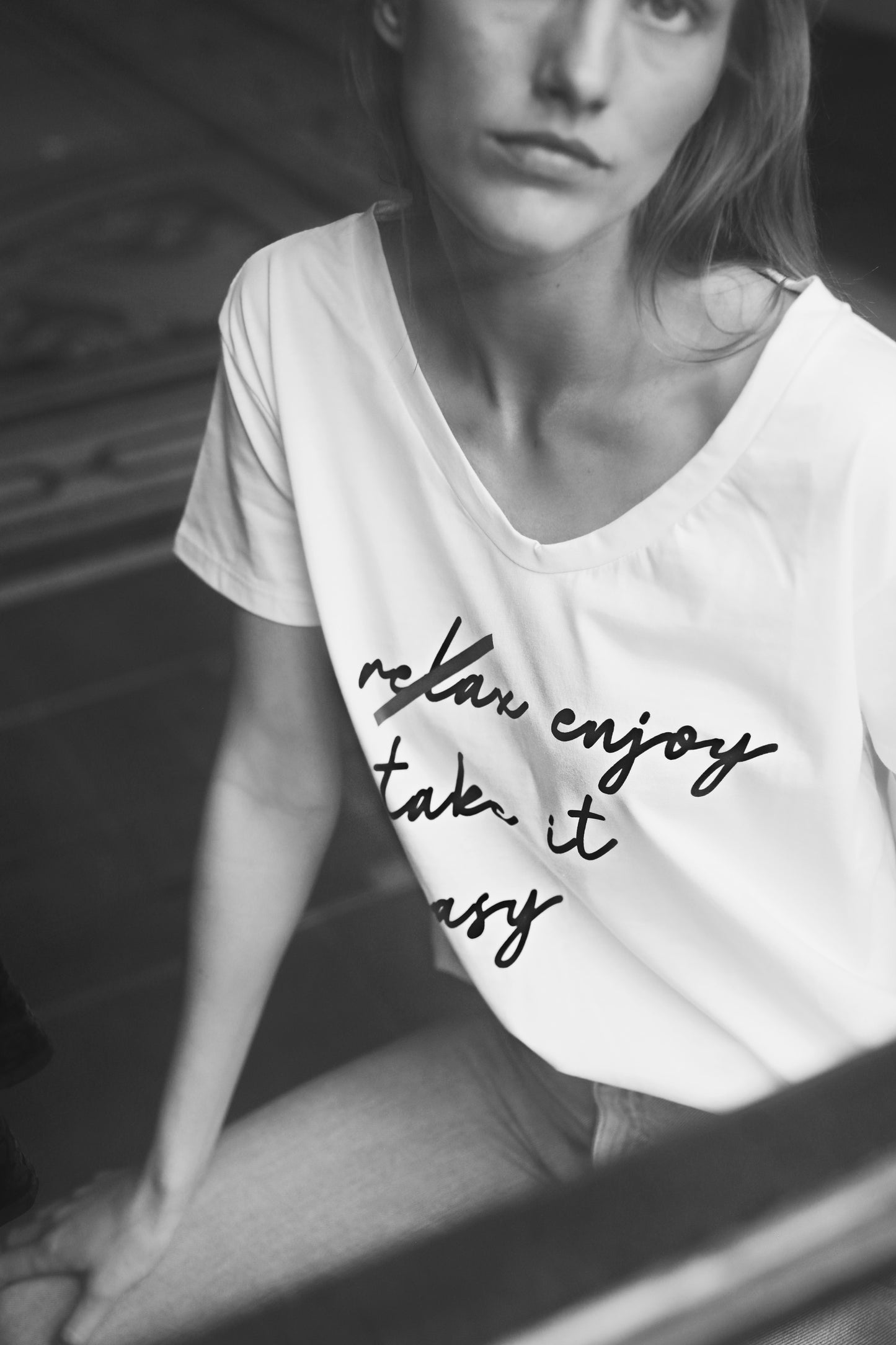 T-shirt White Enjoy Take it Easy Black Letters