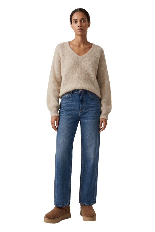 Milana LS Mohair Knit Beige - model