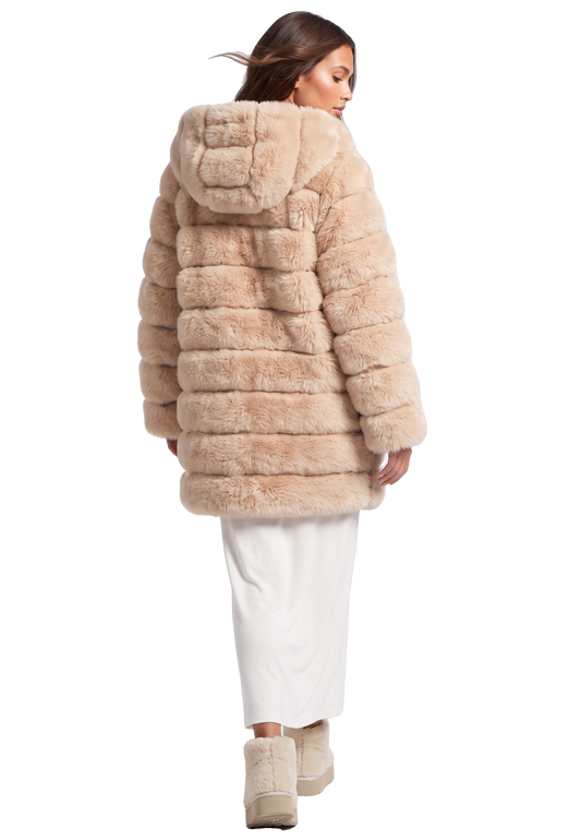 Blake Long Beige Model 02