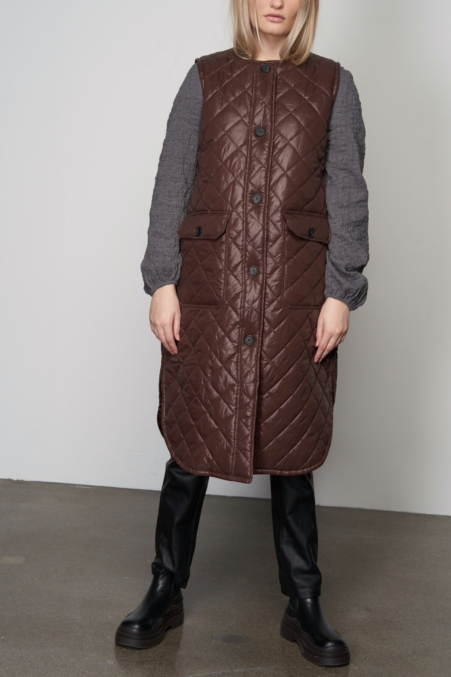 Cath Downtown Quilted Vest Dark Brown - Sample
