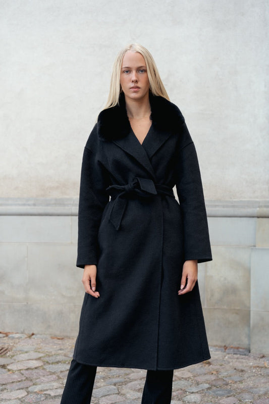 Carmen Cashmere Coat Black - Sample